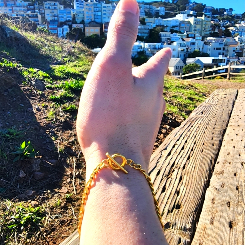 24K Gold Figaro Bracelet by Menē